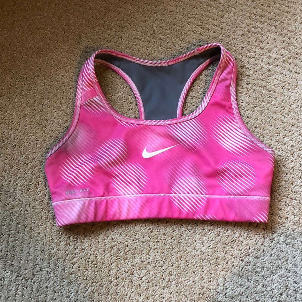 Pink Nike Women’s XS Sports Bra